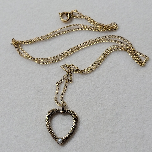 Open Heart Necklace. - Picture 2 of 7